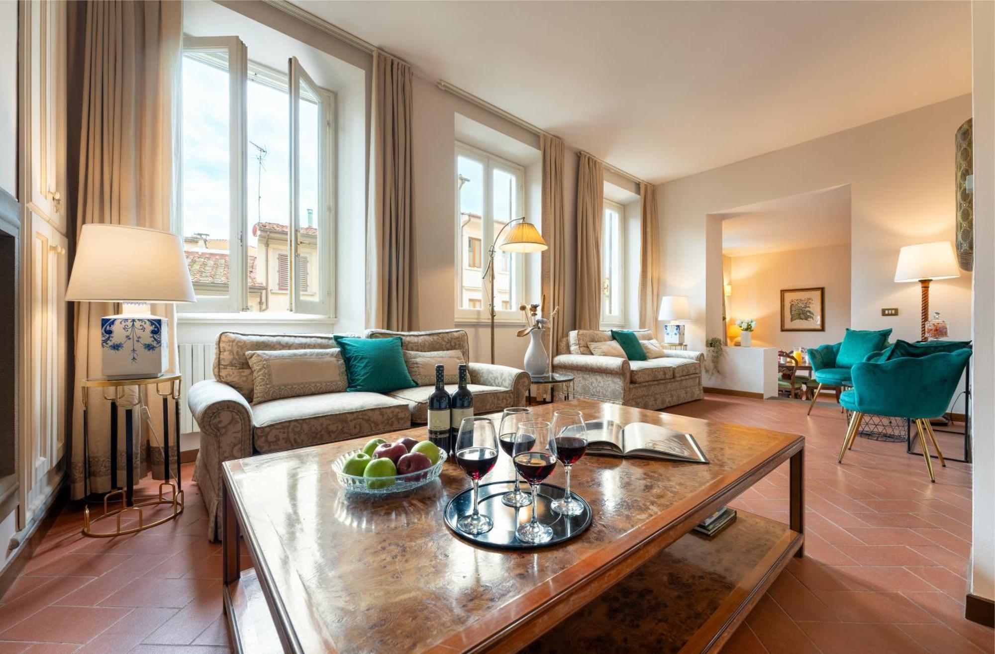 Apartamento Via Panzani 16, 3th Floor - Antonella - Elegant & Spacious, 3-bedroom In Historic Center Florencia