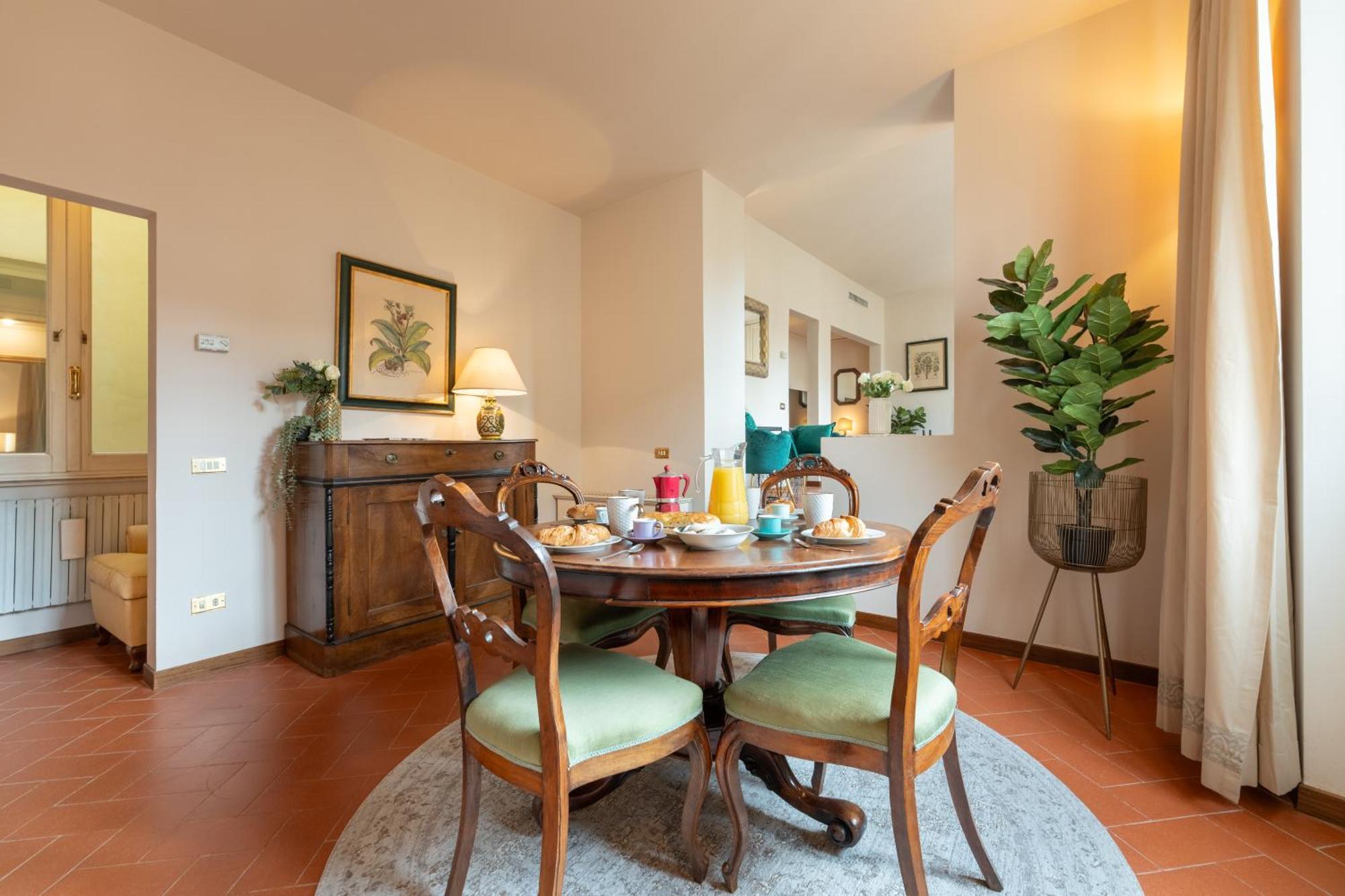 Apartamento Via Panzani 16, 3th Floor - Antonella - Elegant & Spacious, 3-bedroom In Historic Center Florencia